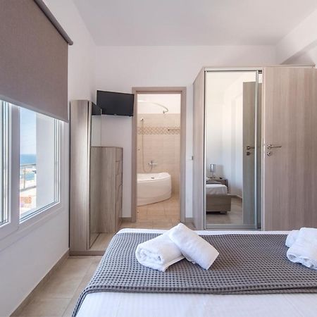 Ormos Naoussa'S Suite Dış mekan fotoğraf