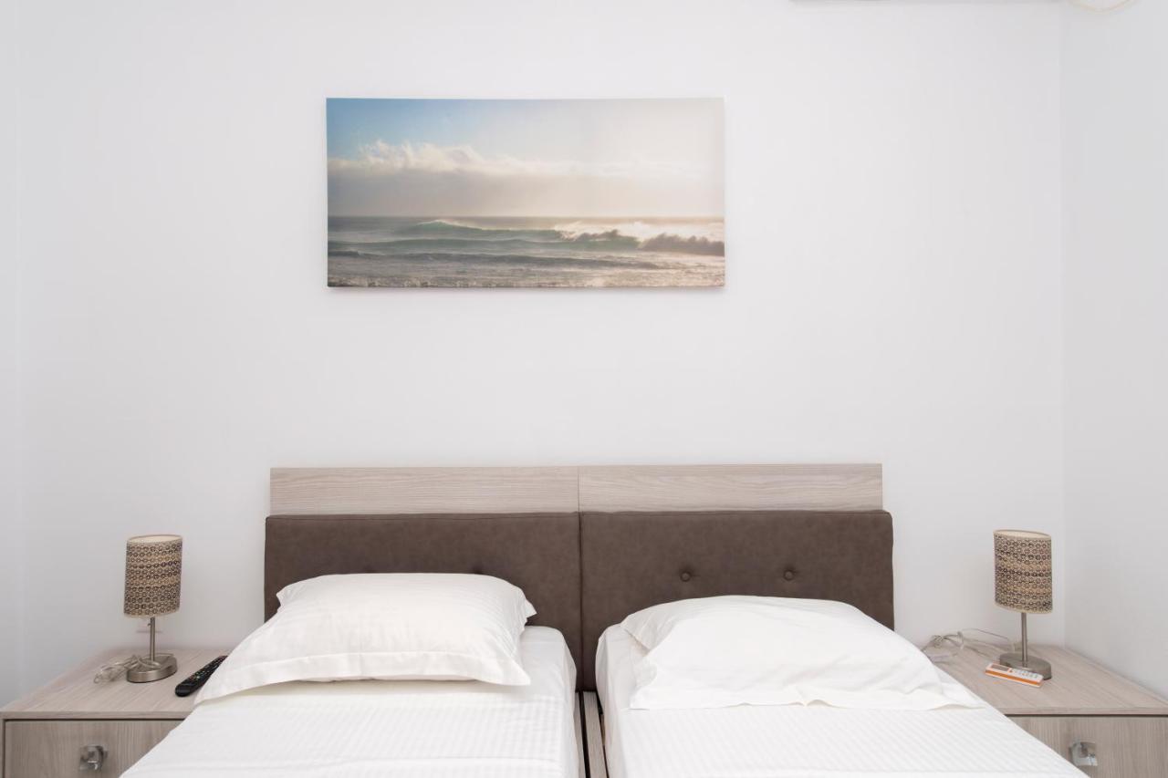 Ormos Naoussa'S Suite Dış mekan fotoğraf